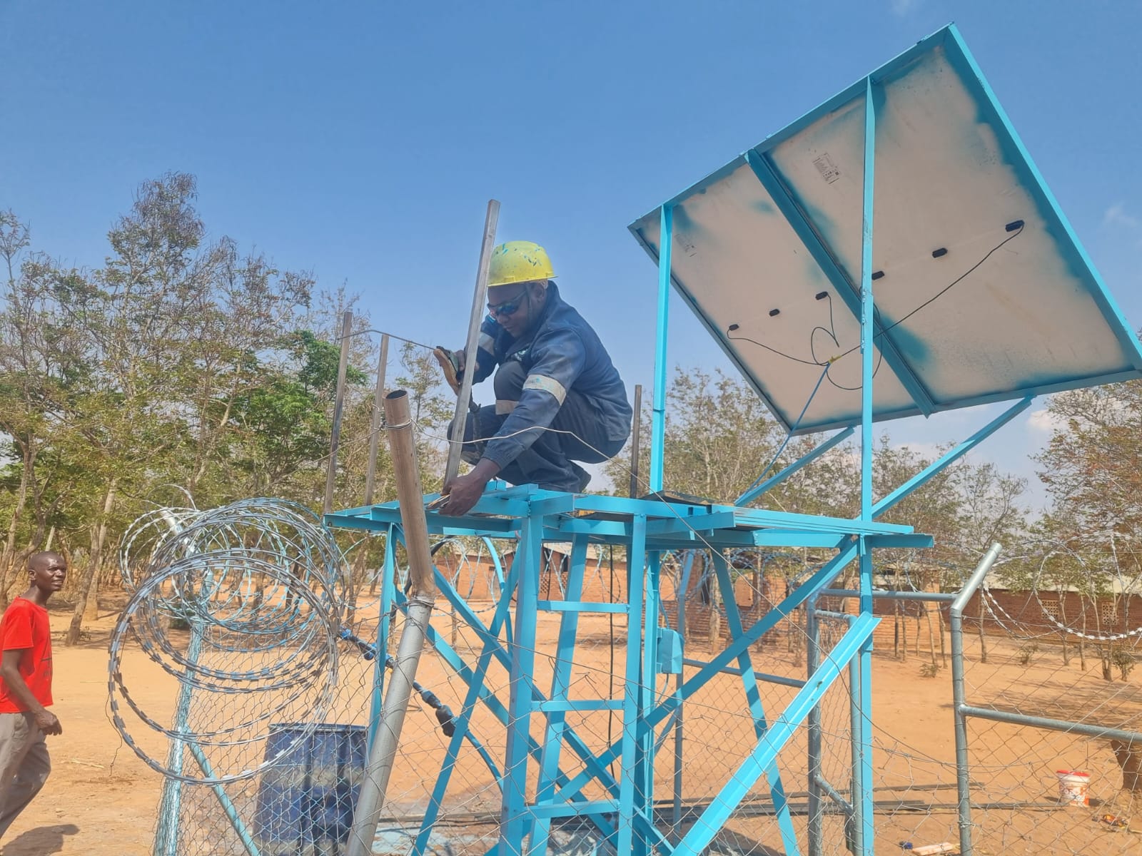 Solar electricity structure under installation